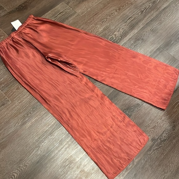 ❣️NWT Zara red shiny straight leg pants sheer lingerie vacation flowy small - Picture 7 of 14